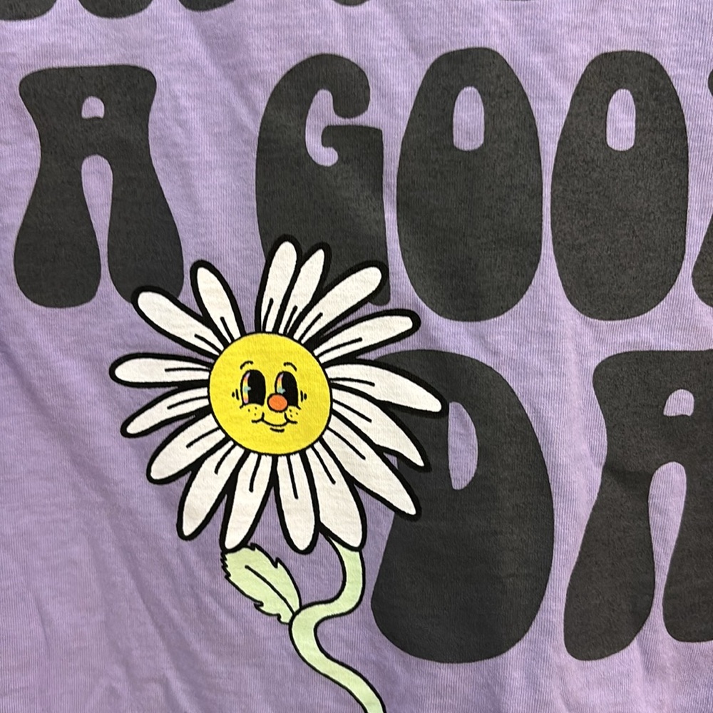 Unisex Purple T-Shirt with Smiley Daisy - size XL - Picture 6 of 8